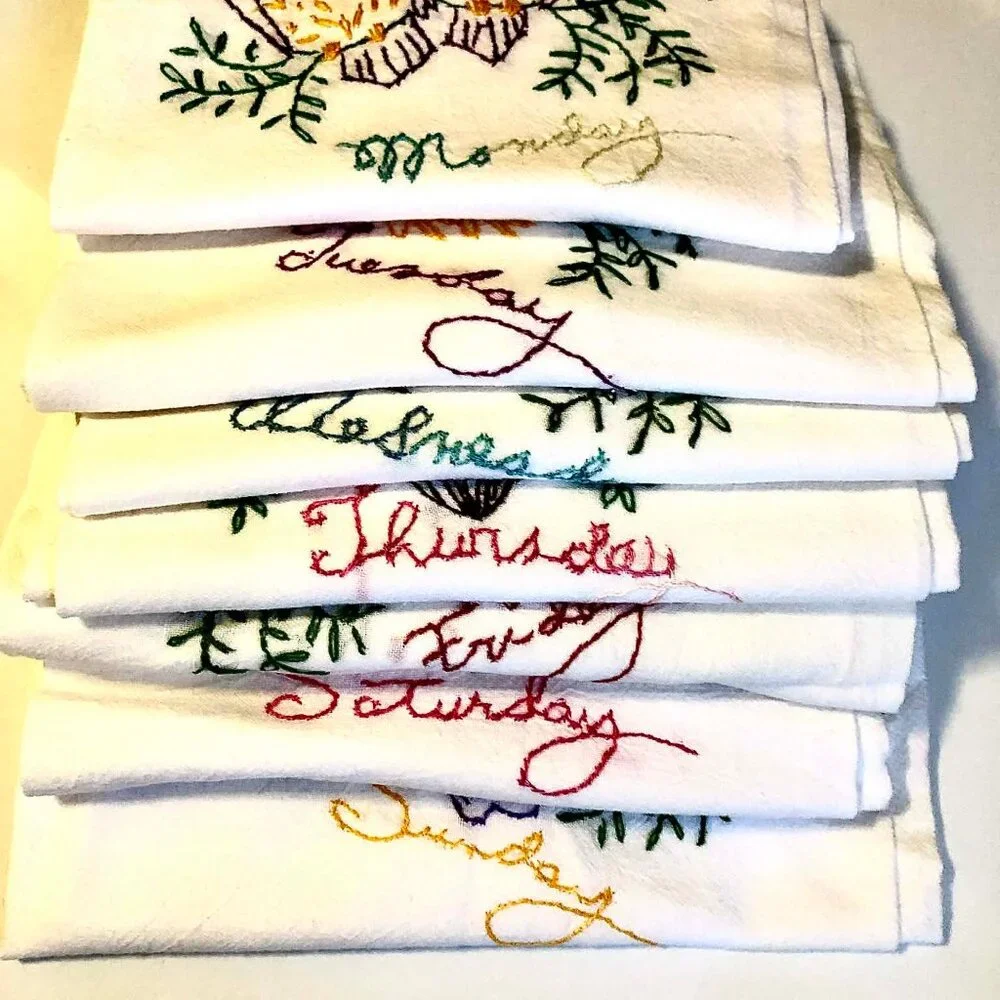 Set 7 Vintage 1970s Collectible Embroidered Tea Towels Owls Days Of The Week